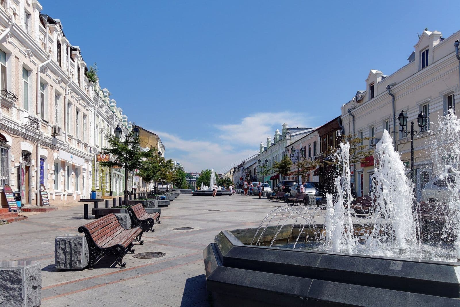 Vladivostok Admirala Fokina street DSC00950 2200.jpg