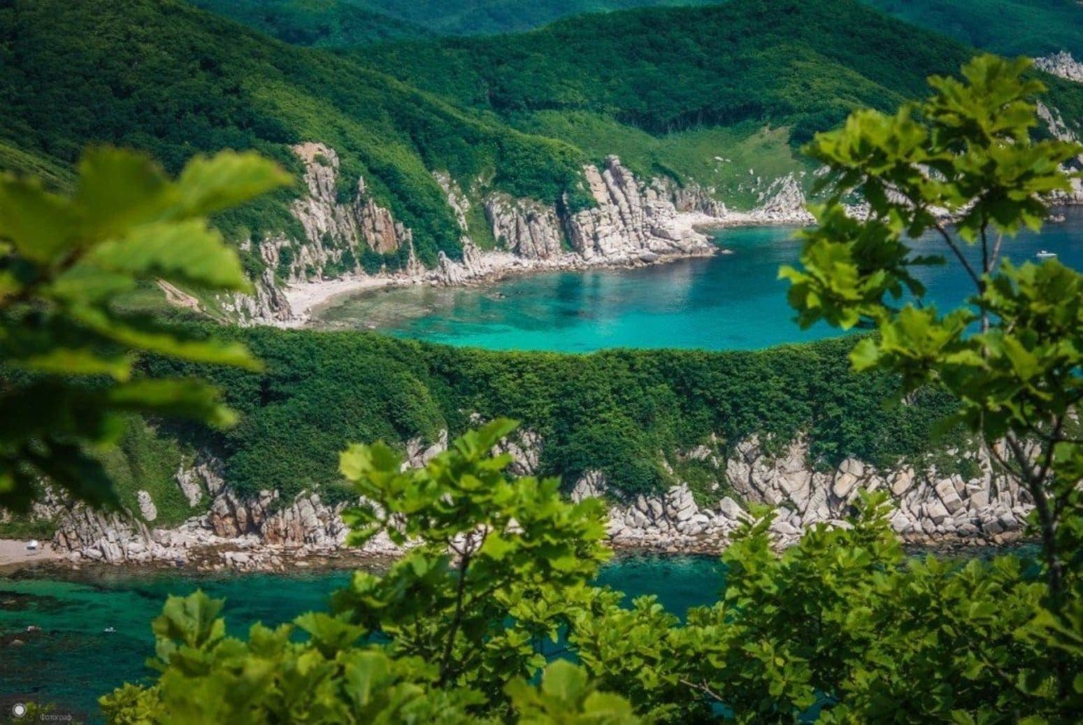 Бухта Триозёрье — фото 3